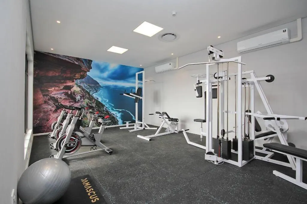 Chic, Central, Family & Group Stay - Stylish 2 Ensuite Bedroom Apartment With Spacious Balcony Cape Town South Africa